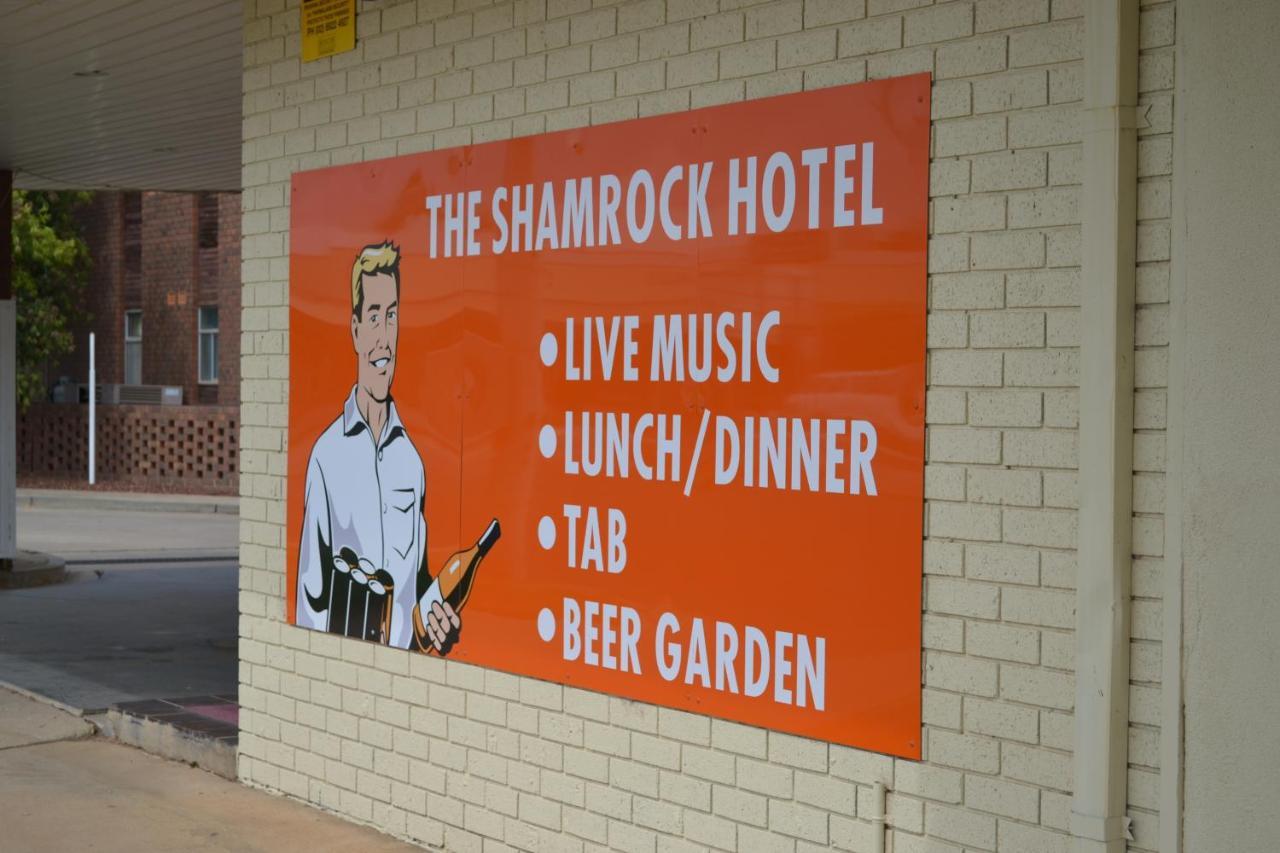 The Shamrock Hotel Balranald Εξωτερικό φωτογραφία